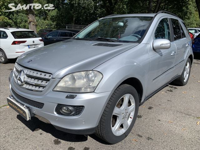 Mercedes Třída M